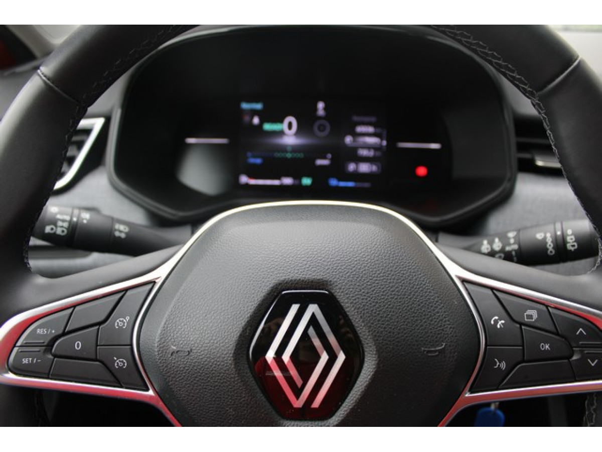 Renault Clio 1.6 E-tech Hybrid 