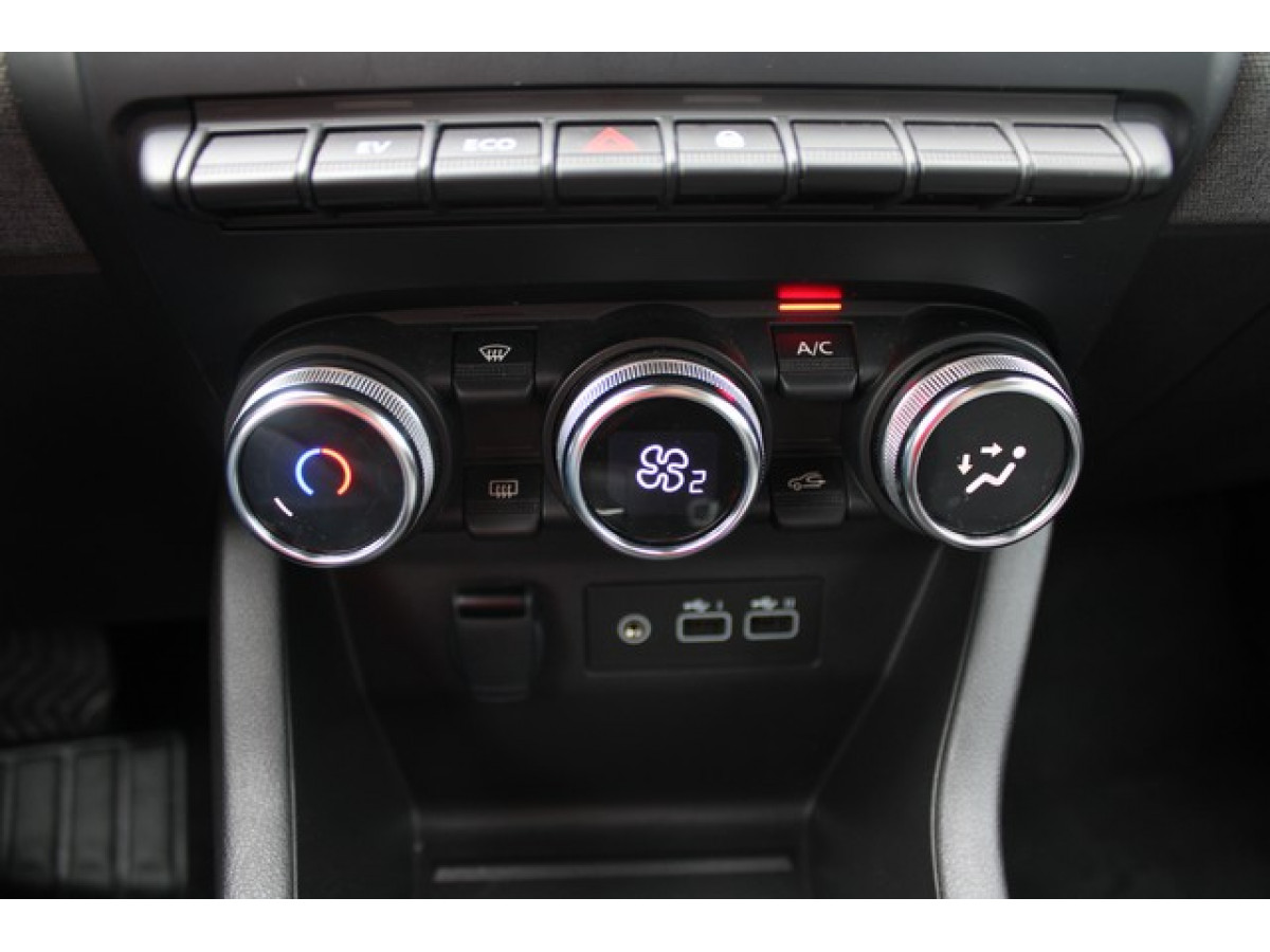 Renault Clio 1.6 E-tech Hybrid 