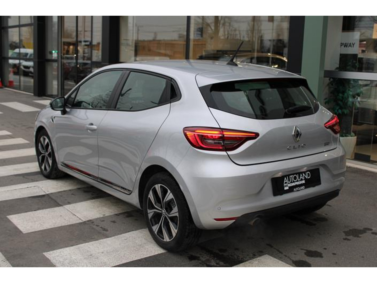 Renault Clio 1.0 tCe Limited CVT 