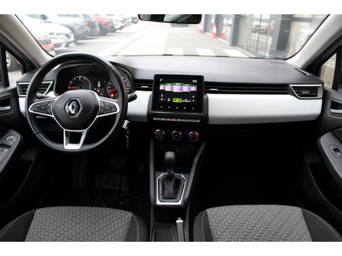 Renault Clio 1.0 tCe Limited CVT 