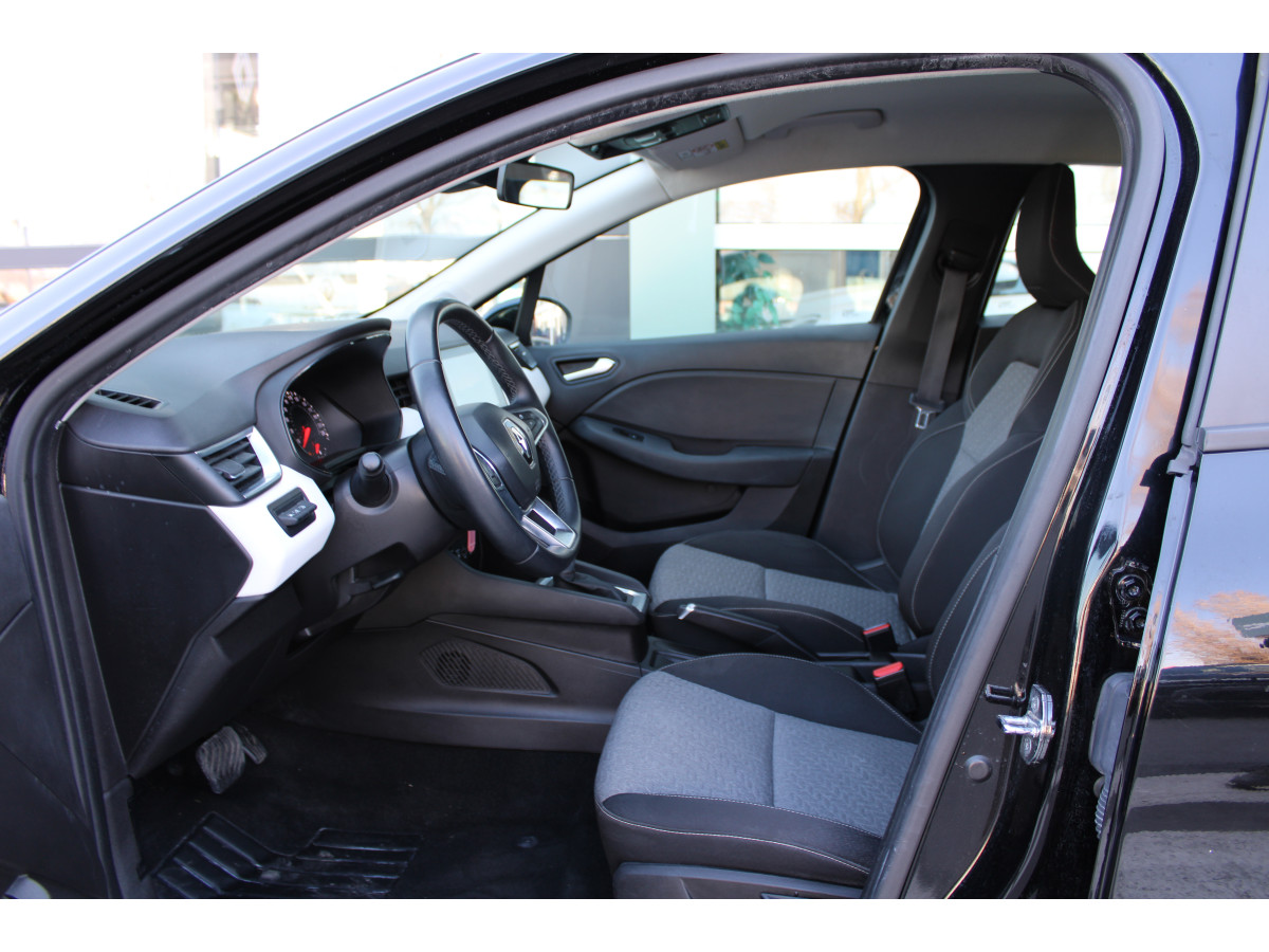 Renault Clio 1.0 tCe Limited CVT 