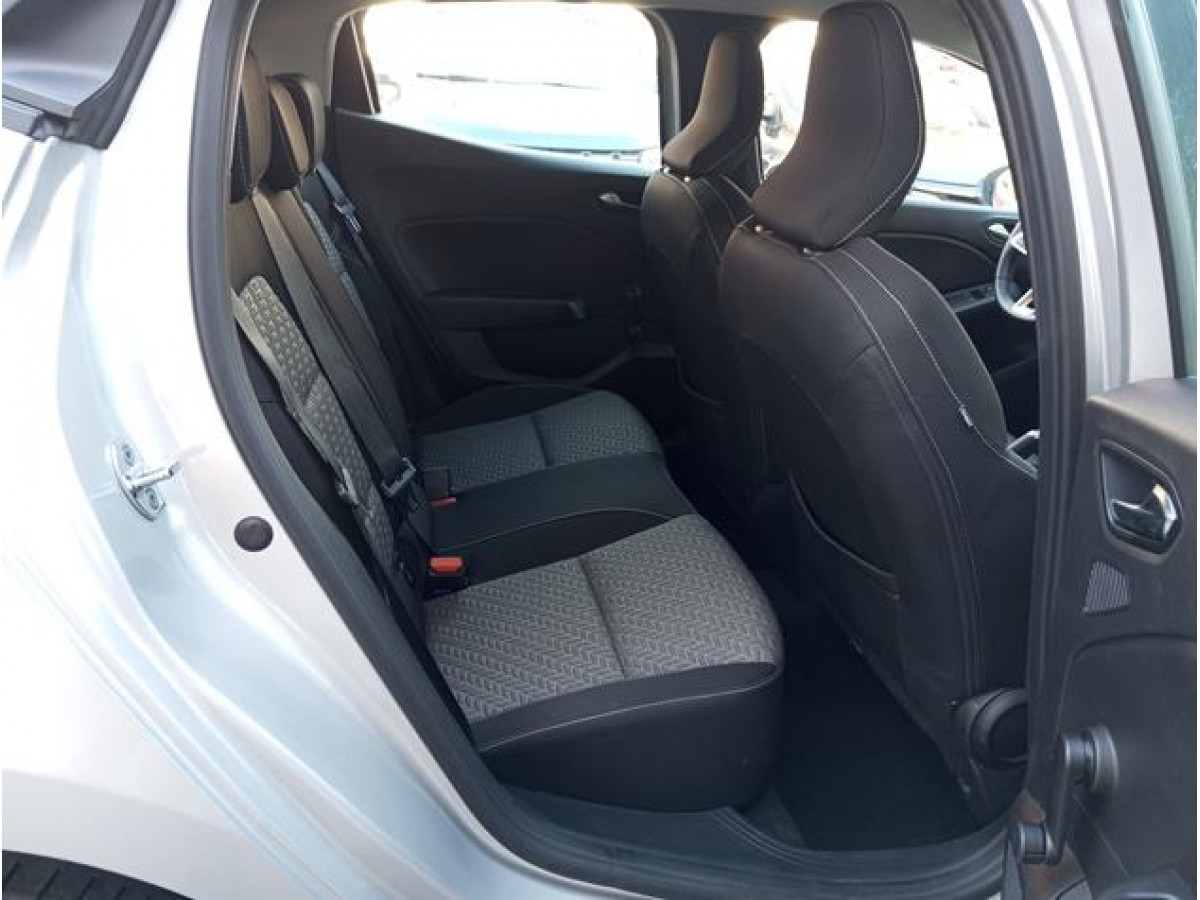 Renault Clio 1.0 tCe Limited CVT