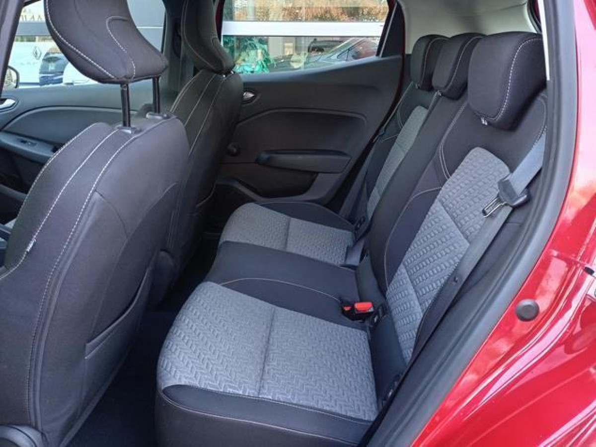 Renault Clio 1.0 tCe Limited CVT