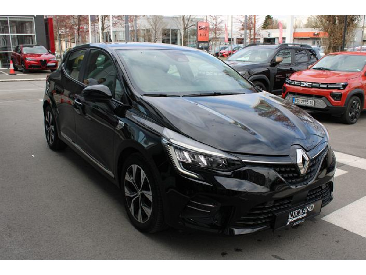 Renault Clio 1.0 tCe Limited CVT 