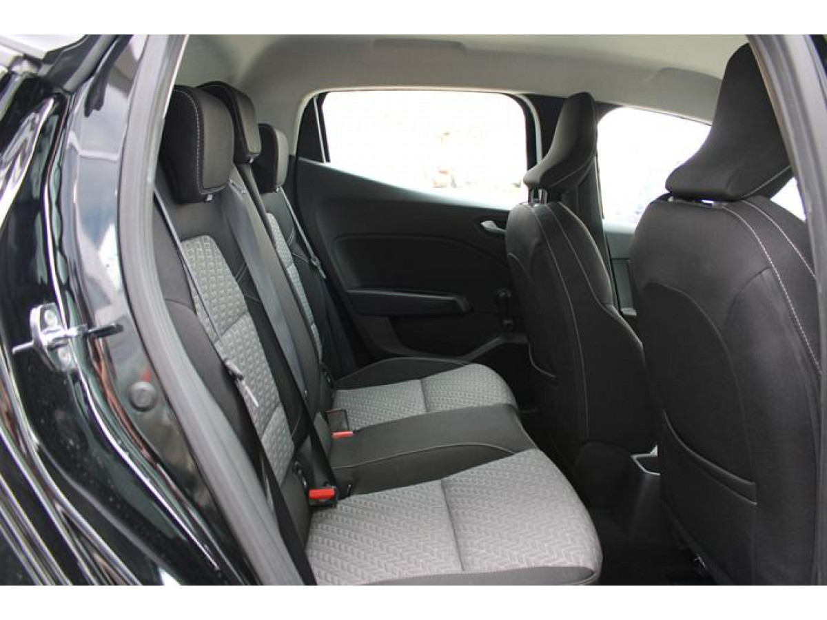 Renault Clio 1.0 tCe Limited CVT 
