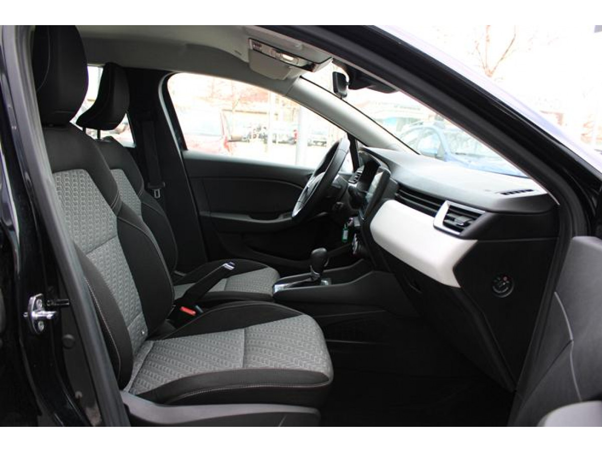 Renault Clio 1.0 tCe Limited CVT 
