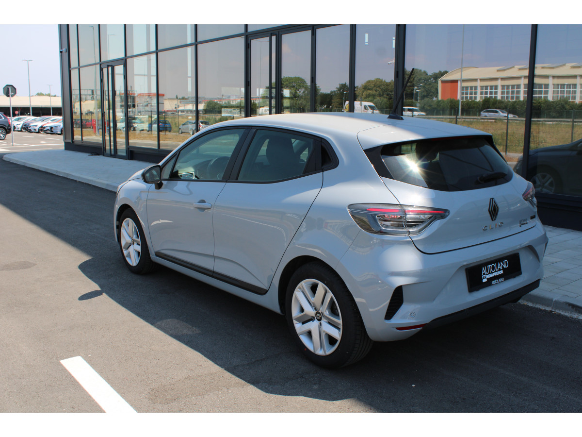 Renault Clio 1.6 E-Tech Hybrid 