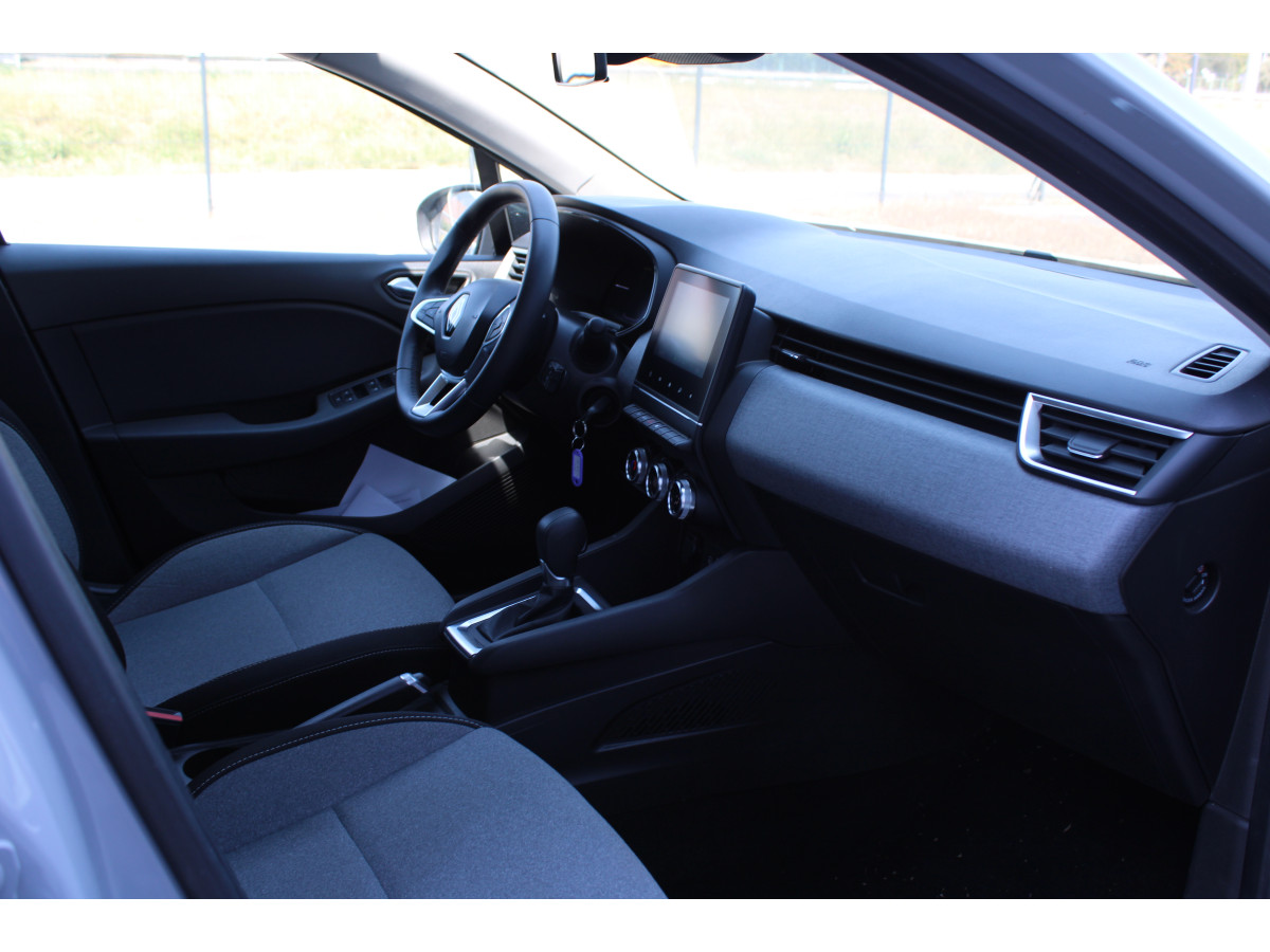Renault Clio 1.6 E-Tech Hybrid 