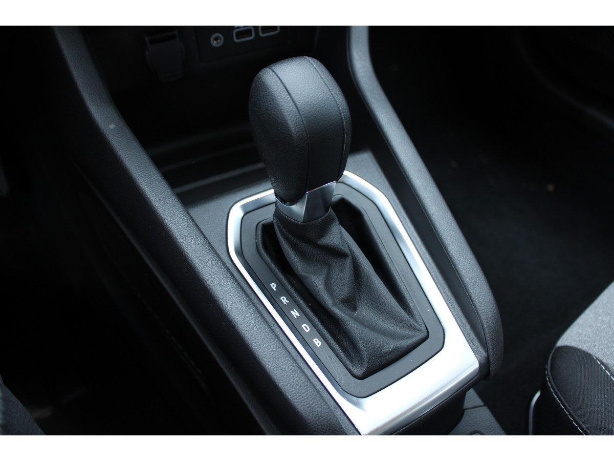 Renault Clio 1.6 E-Tech Hybrid 