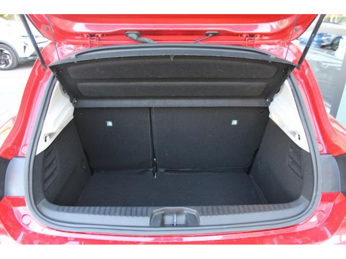 Renault Clio 1.0 sCe Limited 