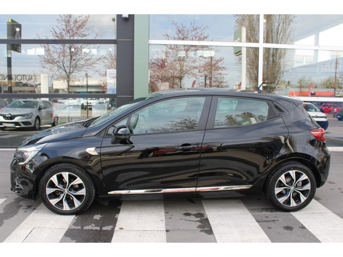Renault Clio 1.0 tCe Limited CVT 