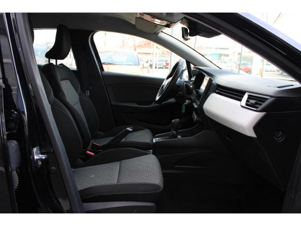 Renault Clio 1.0 tCe Limited CVT 