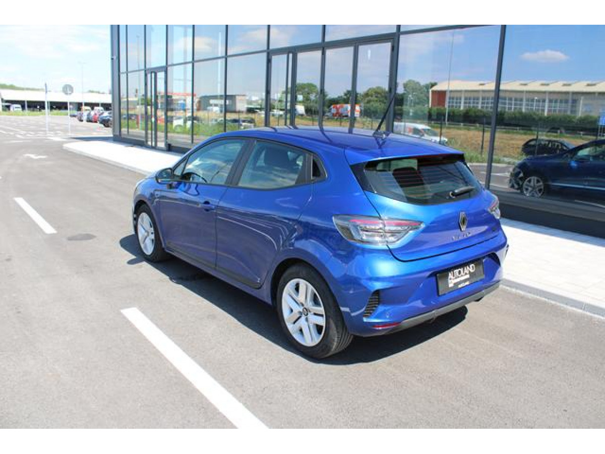 Renault Clio 1.6 E-tech Hybrid 