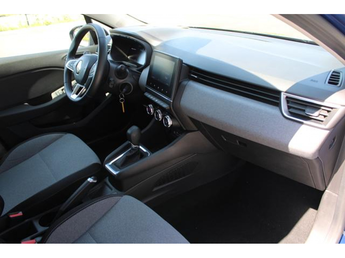 Renault Clio 1.6 E-tech Hybrid 