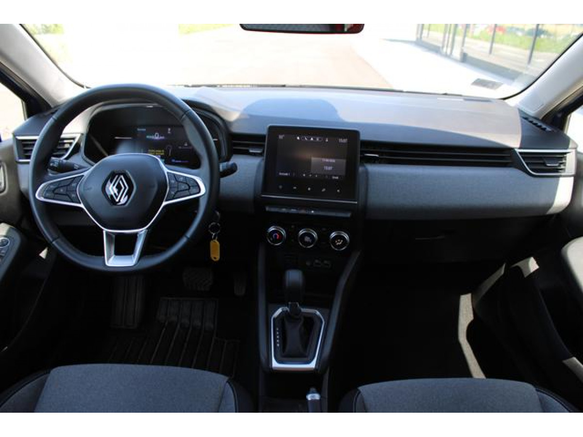 Renault Clio 1.6 E-tech Hybrid 