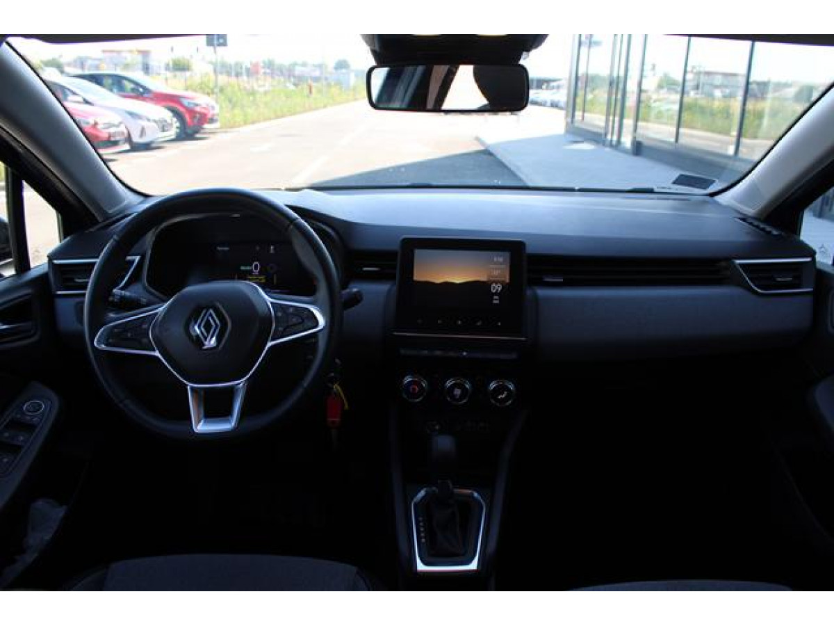 Renault Clio 1.6 E-tech Hybrid 