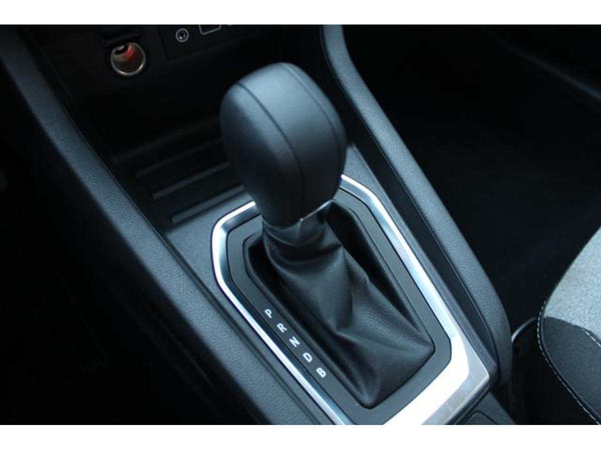 Renault Clio 1.6 E-tech Hybrid 