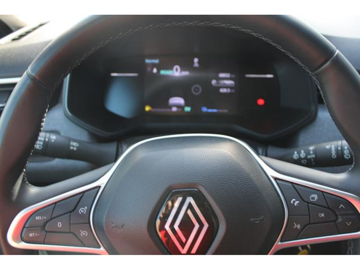 Renault Clio 1.6 E-tech Hybrid 