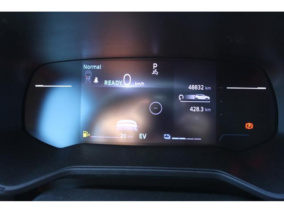 Renault Clio 1.6 E-tech Hybrid 