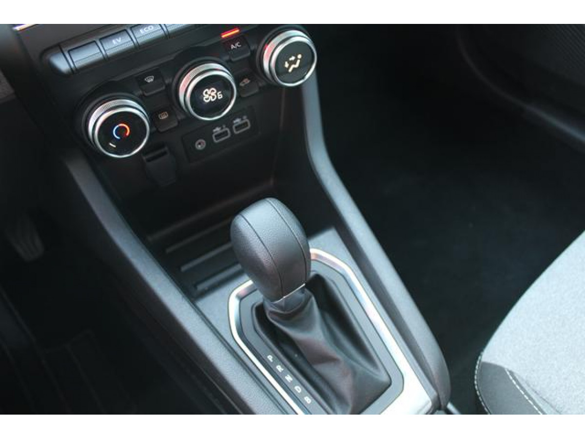Renault Clio 1.6 E-tech Hybrid 