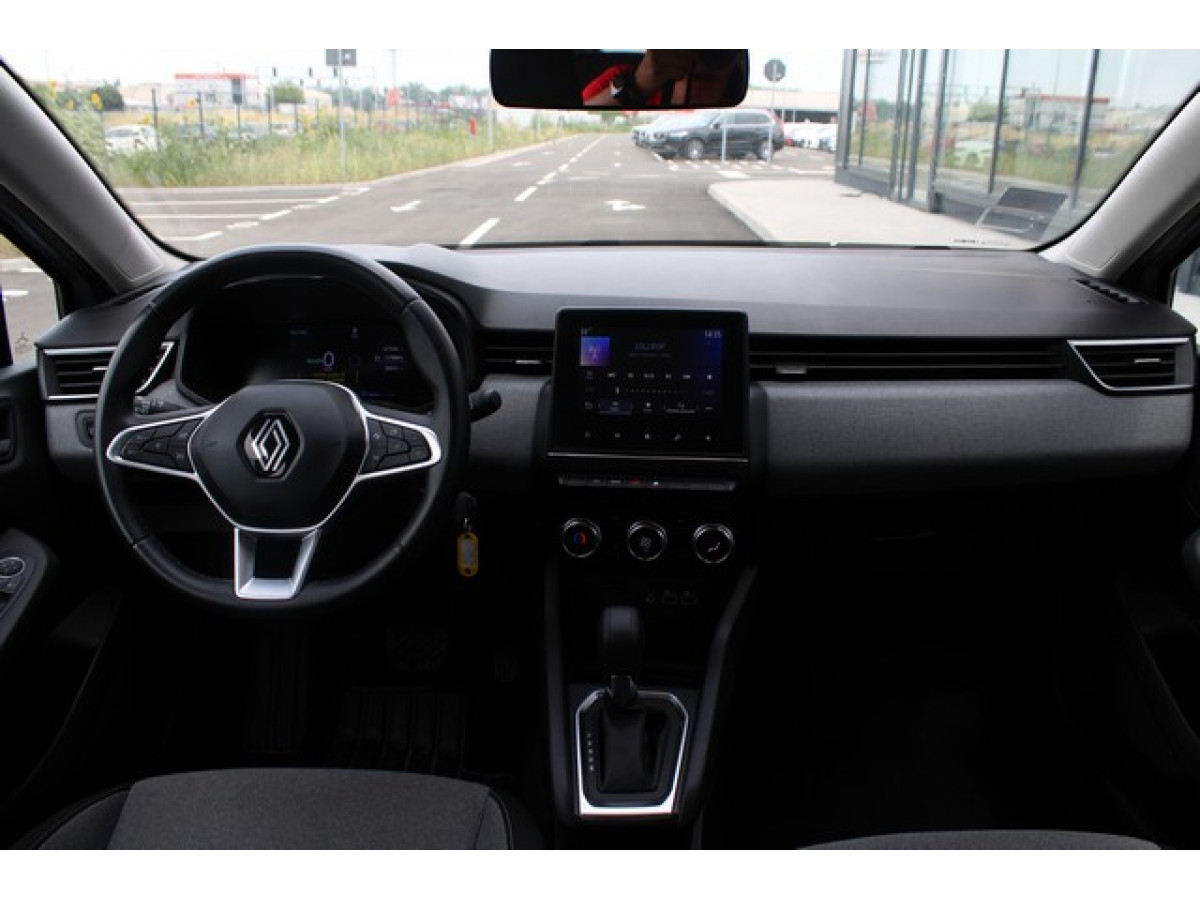 Renault Clio 1.6 E-tech Hybrid 