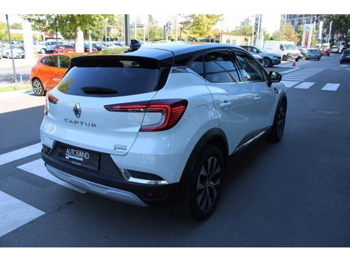 Renault Captur 1.3 tCe DCT Intens 