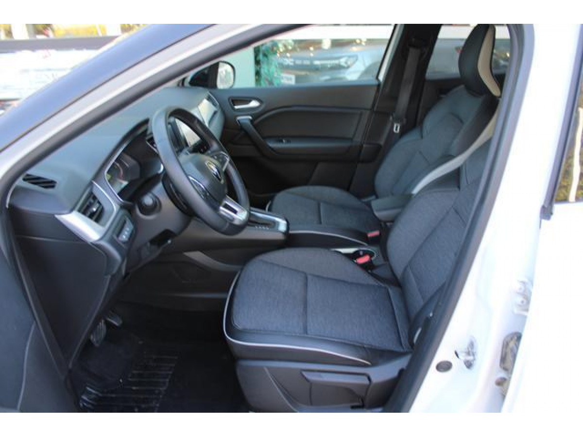 Renault Captur 1.3 tCe DCT Intens 