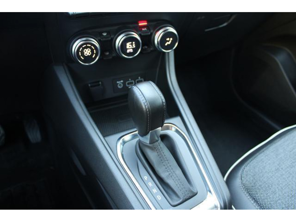 Renault Captur 1.3 tCe DCT Intens 
