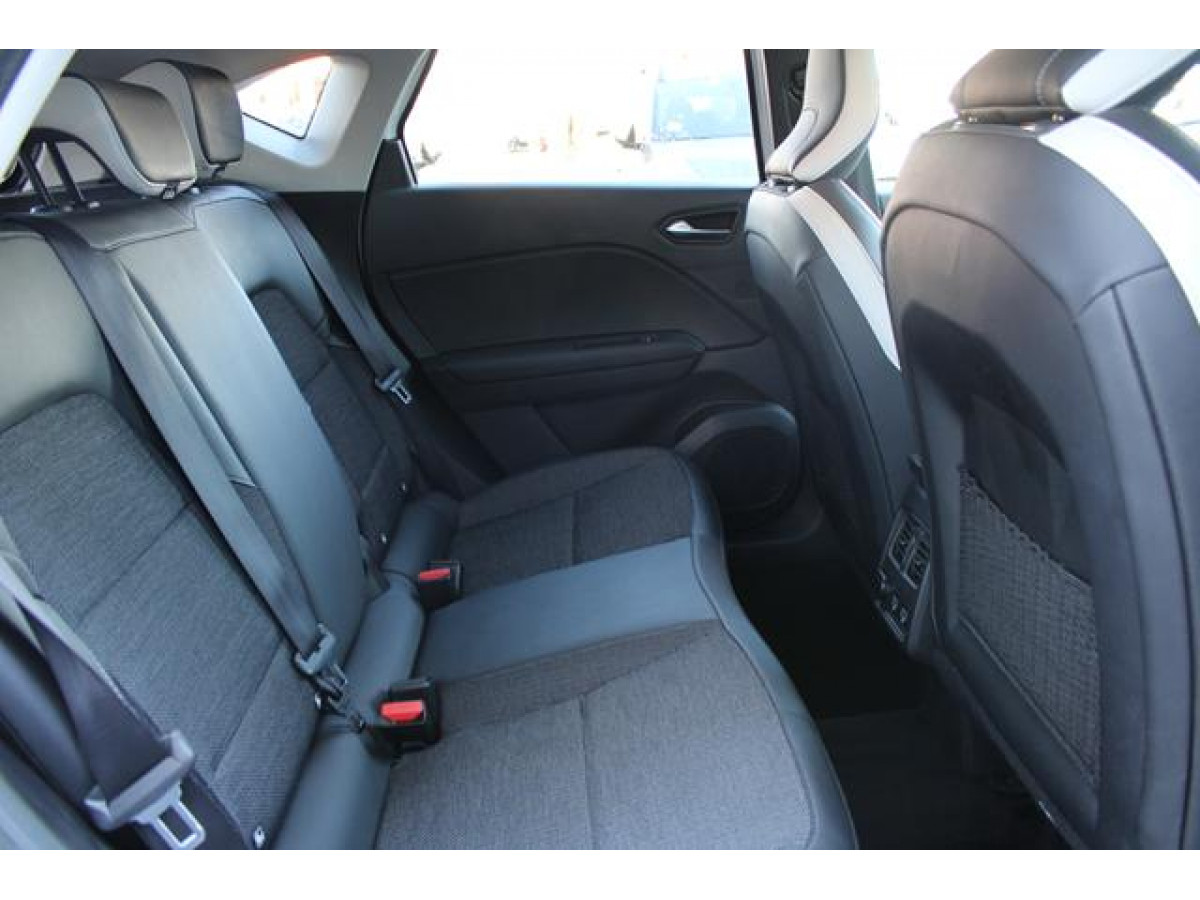 Renault Captur 1.0 tCe Intens 