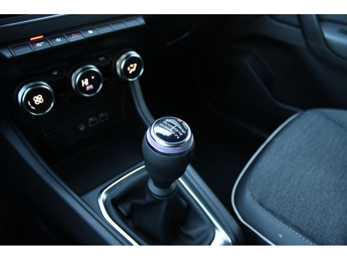 Renault Captur 1.0 tCe Intens 