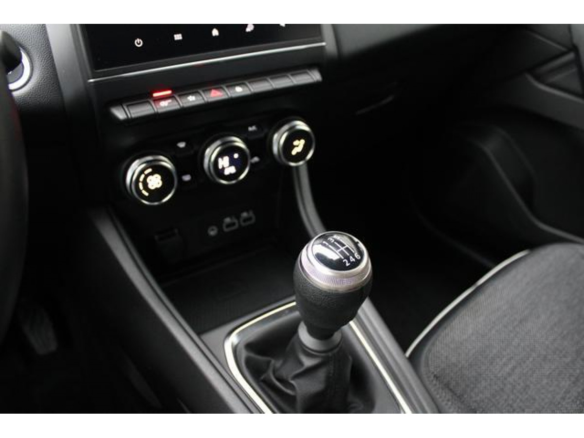 Renault Captur 1.0 tCe Intens 