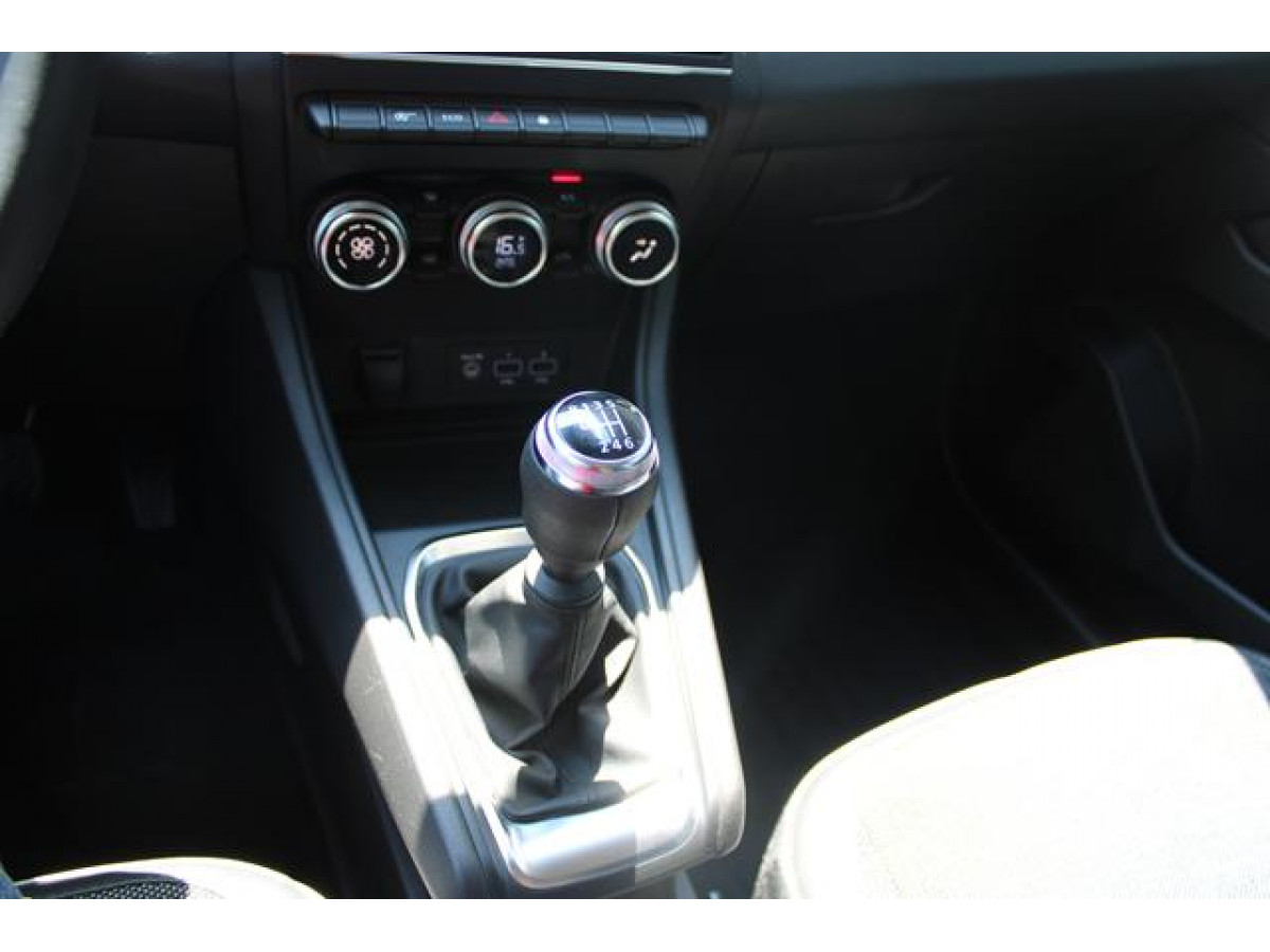 Renault Captur 1.0 tCE Intens 