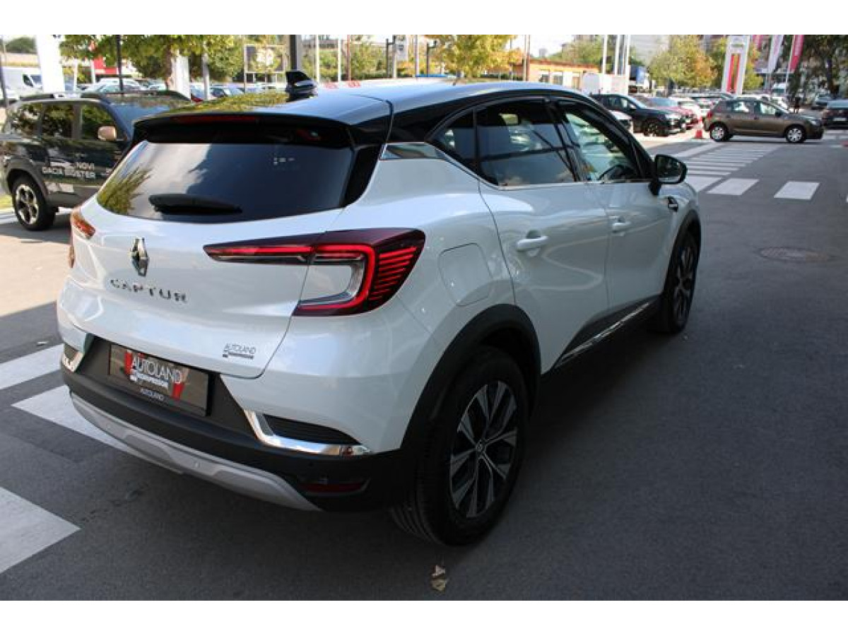 Renault Captur 1.3 tCe DCT Intens 