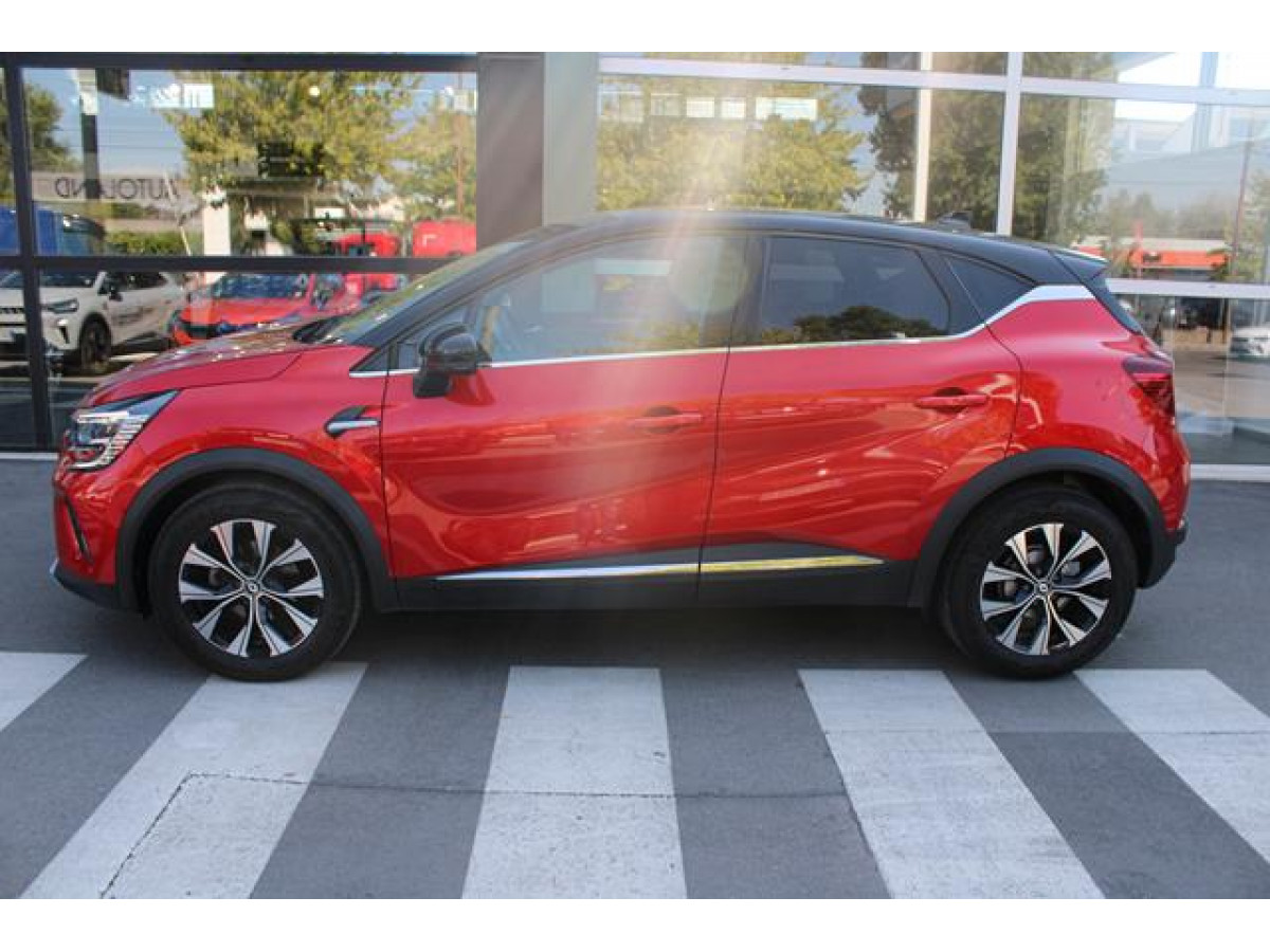 Renault Captur 1.3 tCe DCT Intens 