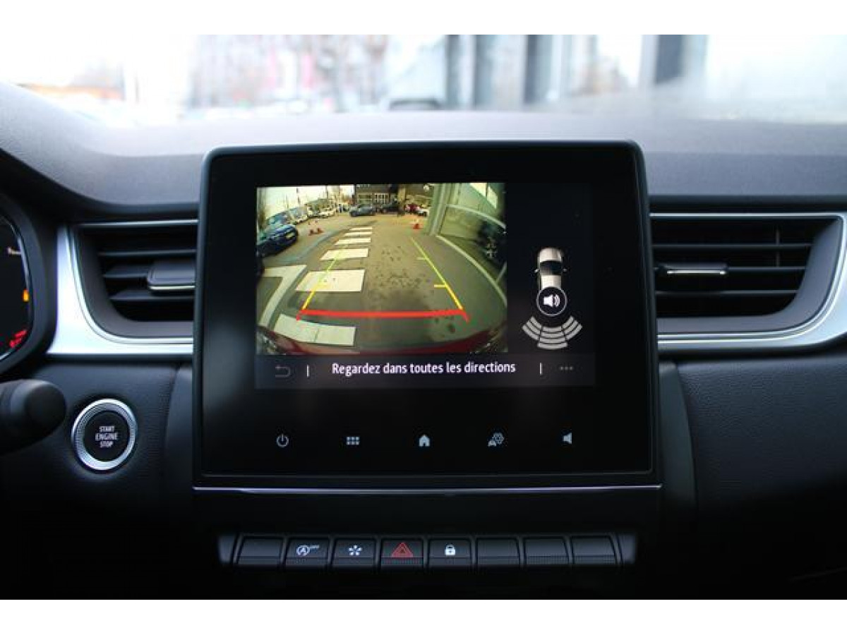 Renault Captur 1.3 tCe DCT Hybrid Intens 