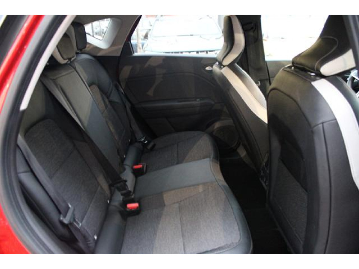 Renault Captur 1.0 tCe Intens 