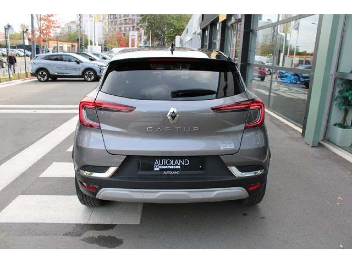 Renault Captur 1.3 tCe DCT Intens 
