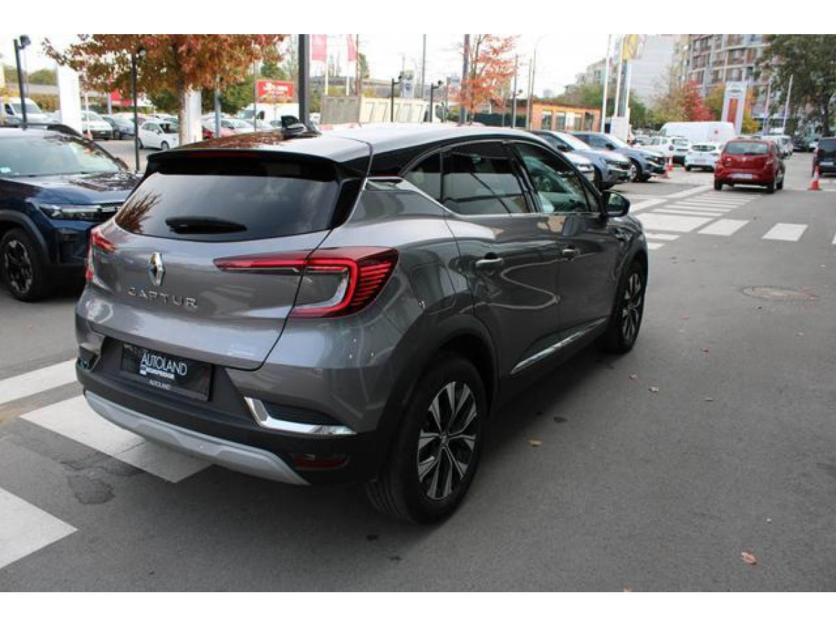 Renault Captur 1.3 tCe DCT Intens 