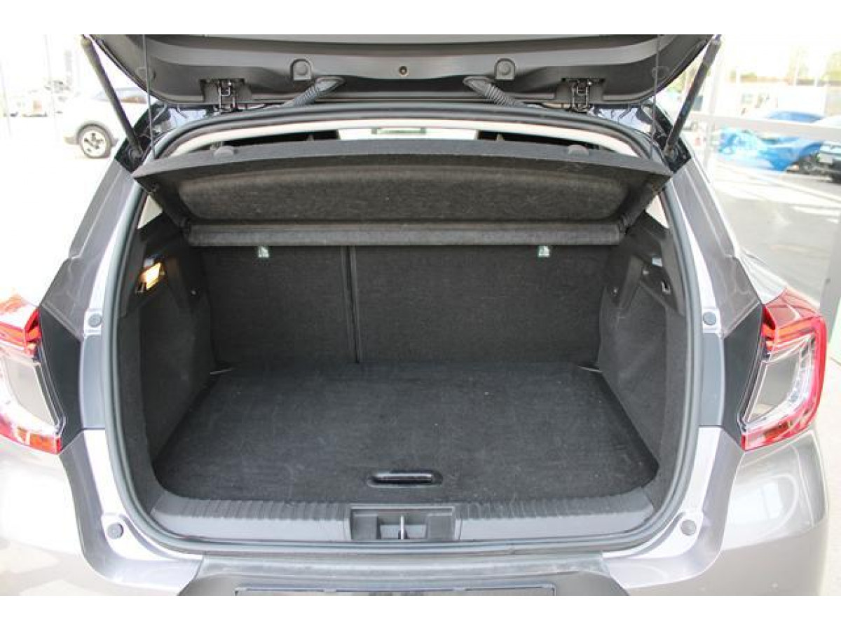 Renault Captur 1.3 tCe DCT Intens 