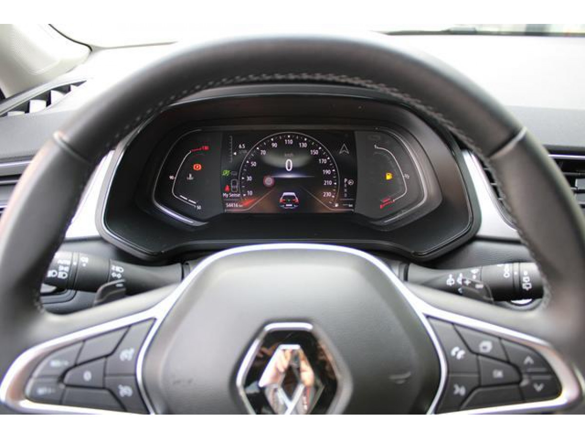 Renault Captur 1.3 tCe DCT Intens 