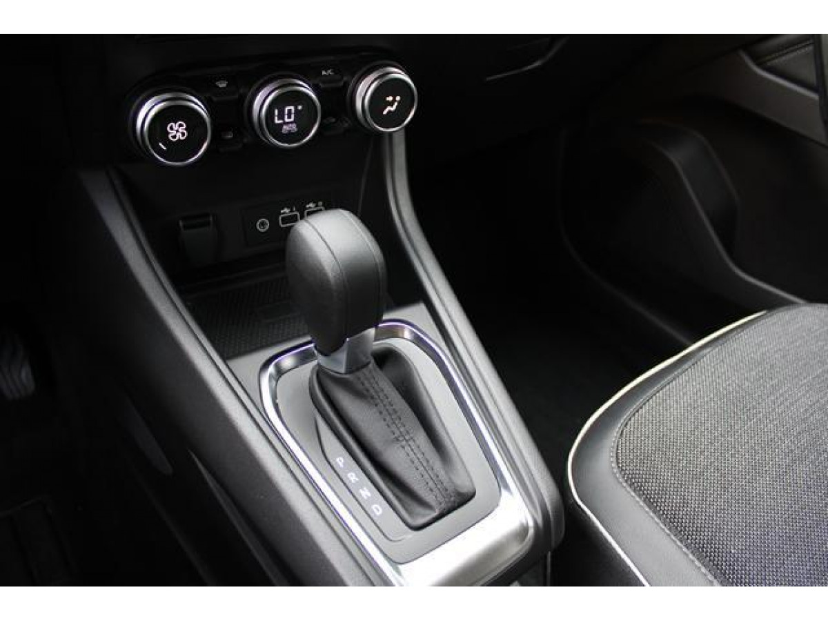 Renault Captur 1.3 tCe DCT Intens 