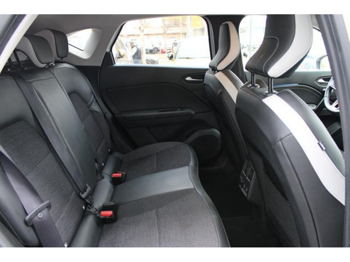 Renault Captur 1.0 tCe Intens 