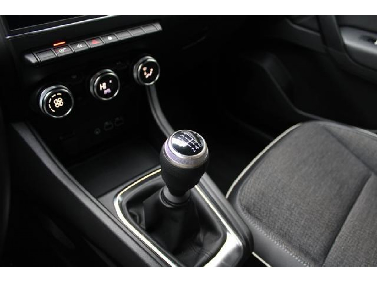 Renault Captur 1.0 tCe Intens 