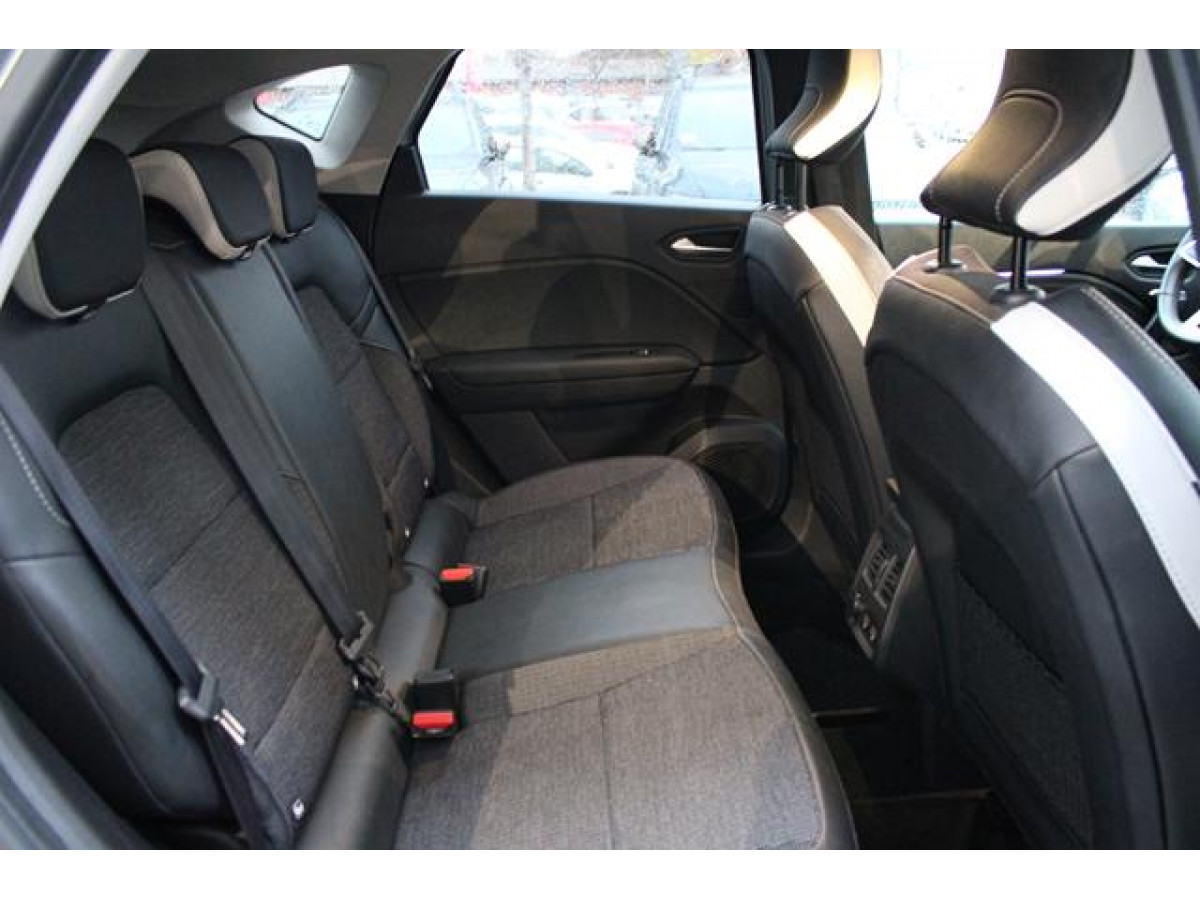 Renault Captur 1.0 tCe Intens 