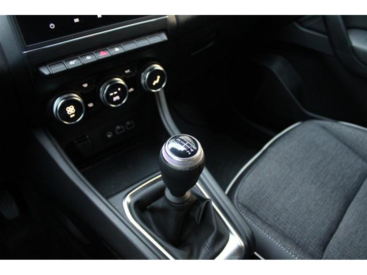 Renault Captur 1.0 tCe Intens 