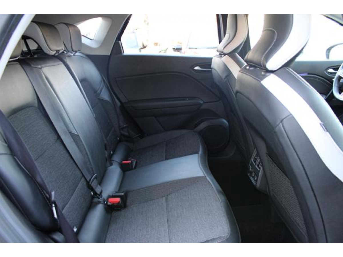 Renault Captur 1.0 tCe Intens 