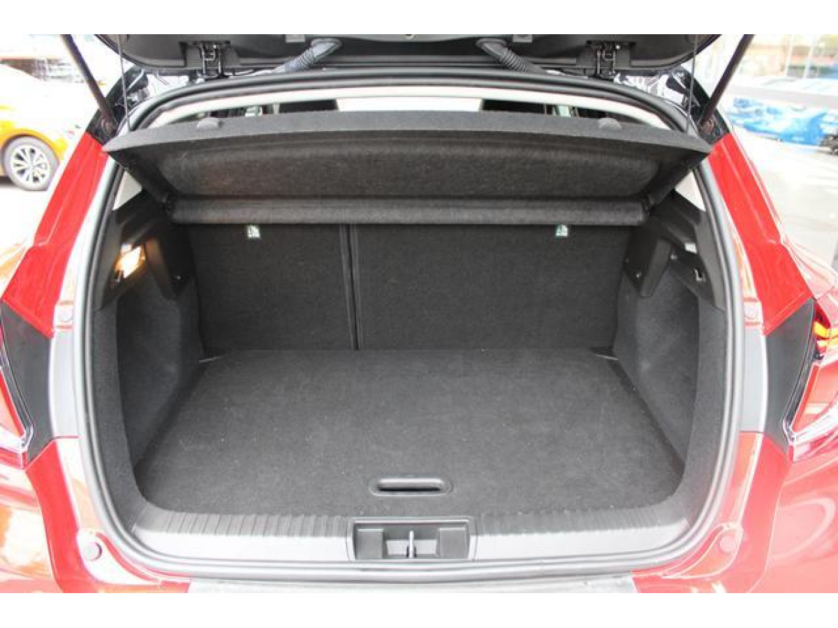 Renault Captur 1.0 tCe Intens 