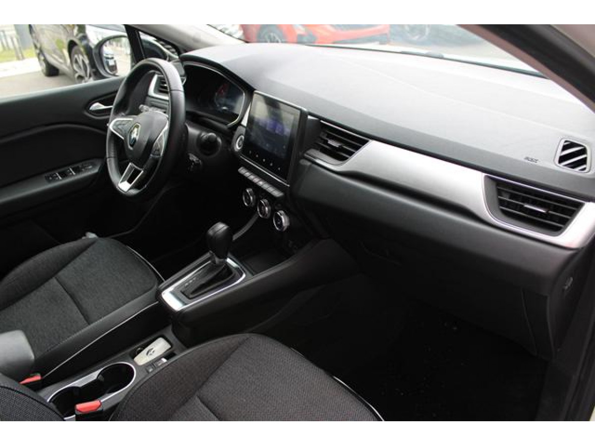 Renault Captur 1.3 tCe DCT Intens 