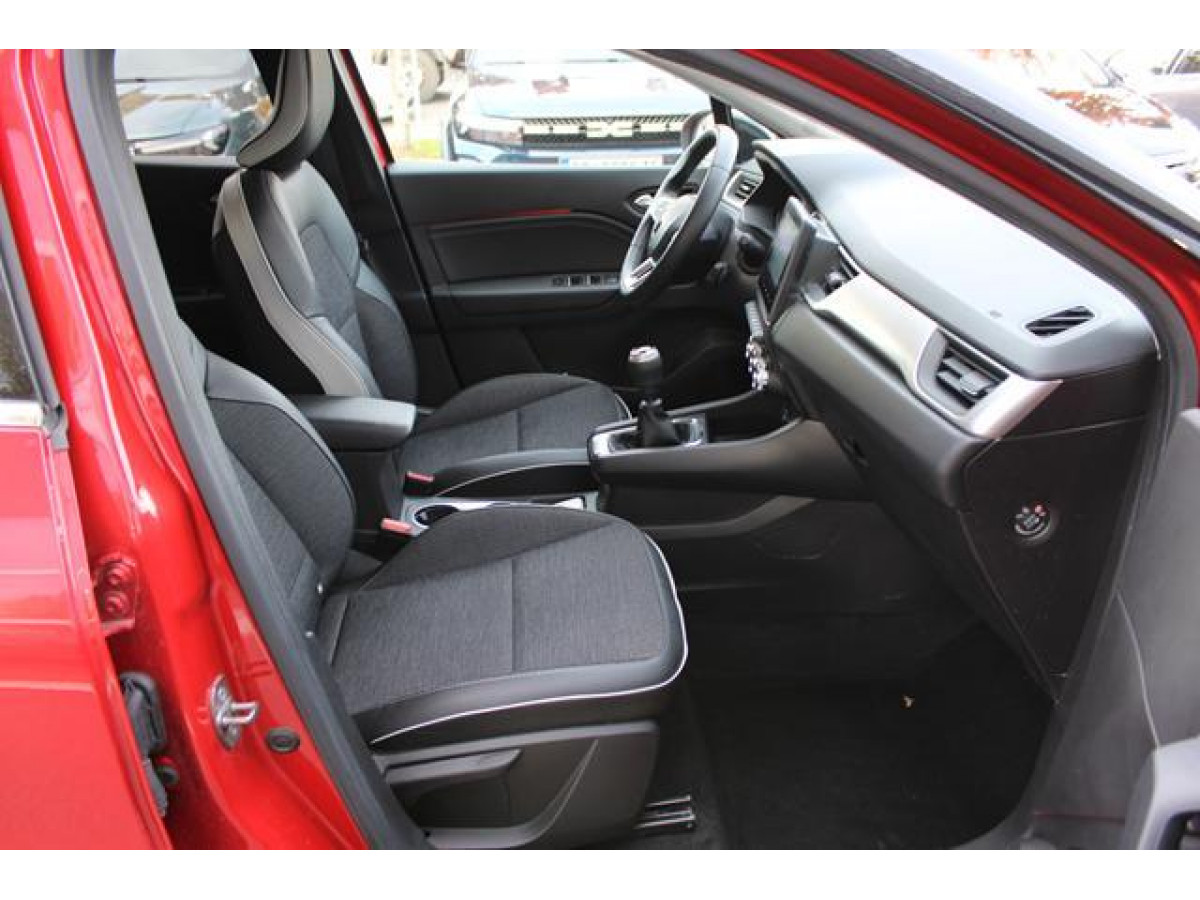 Renault Captur 1.0 tCe Intens 