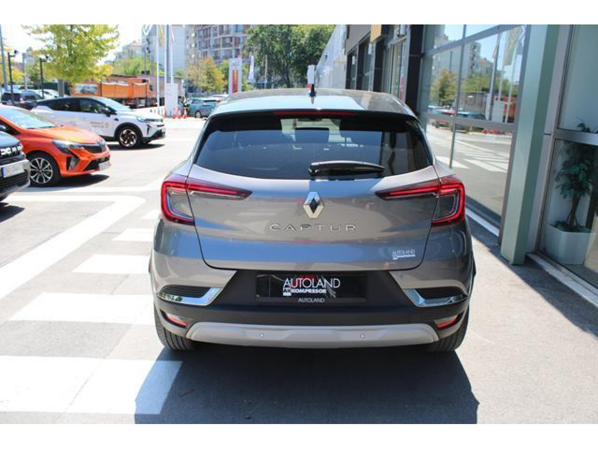 Renault Captur 1.0 tCe Intens 